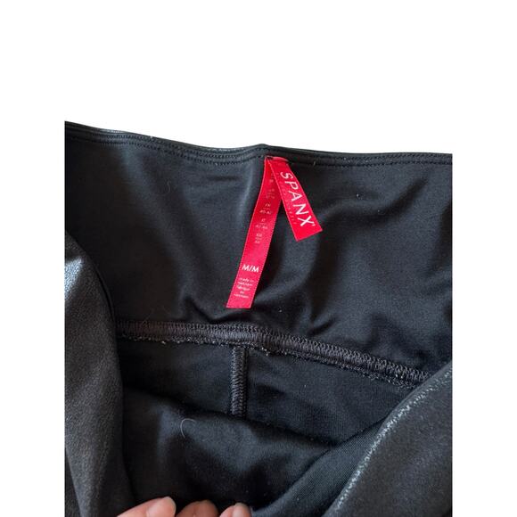 Spanx Stretch Black Leggins - Picture 4 of 5